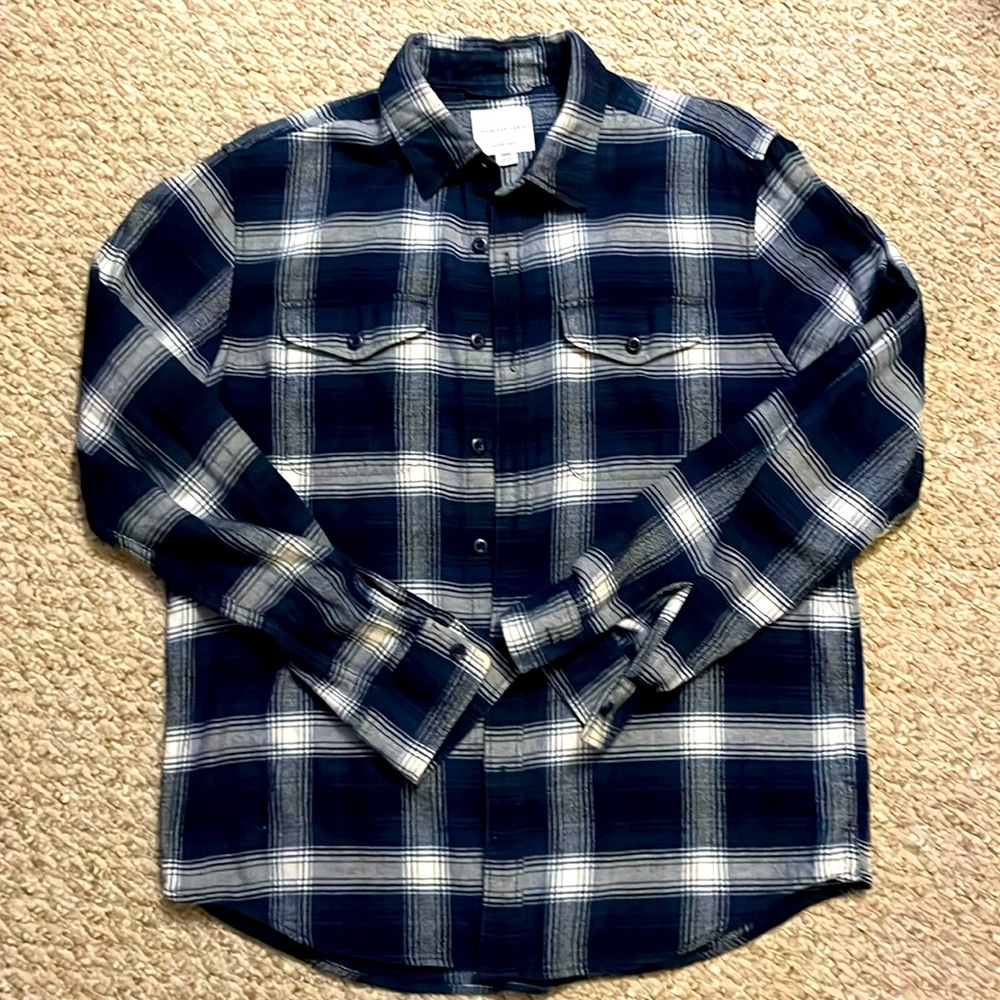 Men’s medium American Engle blue plaid flannel